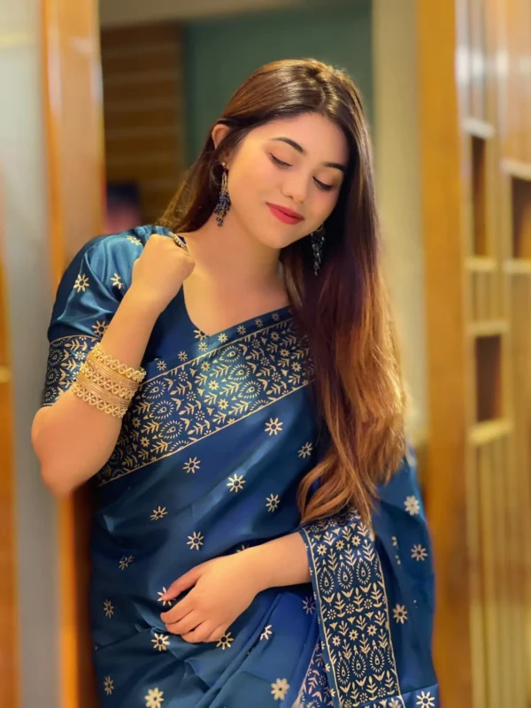 প্রিমিয়াম জাপানি সিল্ক শাড়ী + ম্যাচিং ব্লাউজ পিচ - Image 8