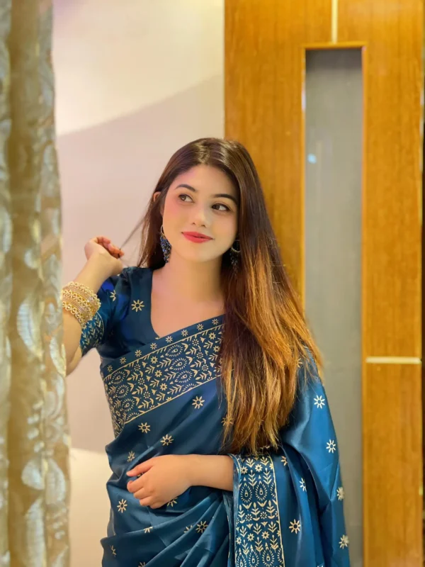 প্রিমিয়াম জাপানি সিল্ক শাড়ী + ম্যাচিং ব্লাউজ পিচ - Image 7